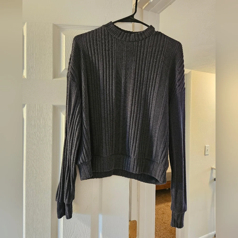 🟣Dark grey long sleeve shirt - Picture 1 of 5